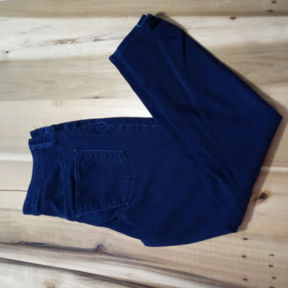 Super stretchy jeggings. Dark blue.